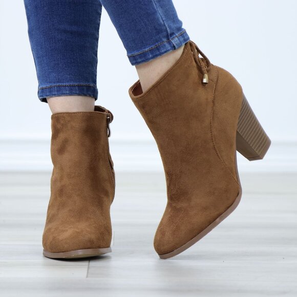 Brown Faux Suede Pointed Toe Low Heel Ankle Boots Back Laces Booties - Picture 10 of 12
